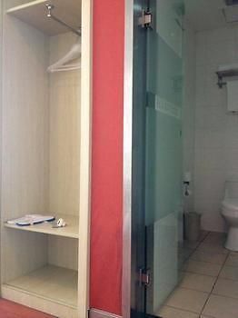Hanting Express Hotel Wuxi Sunshine Square Buitenkant foto